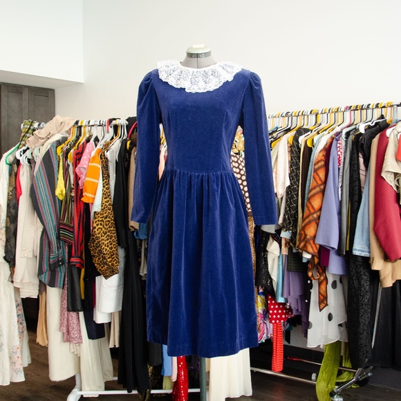 Vintage Blue Velvet Dress - Picture 1 of 8